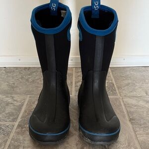 DSG Dicks Sporting Goods Boys Winter Boots size 4